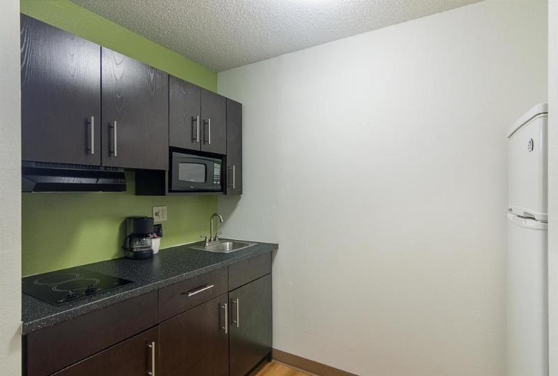 Studio Inn Extended Stay Oklahoma City Airport By Oyo Экстерьер фото
